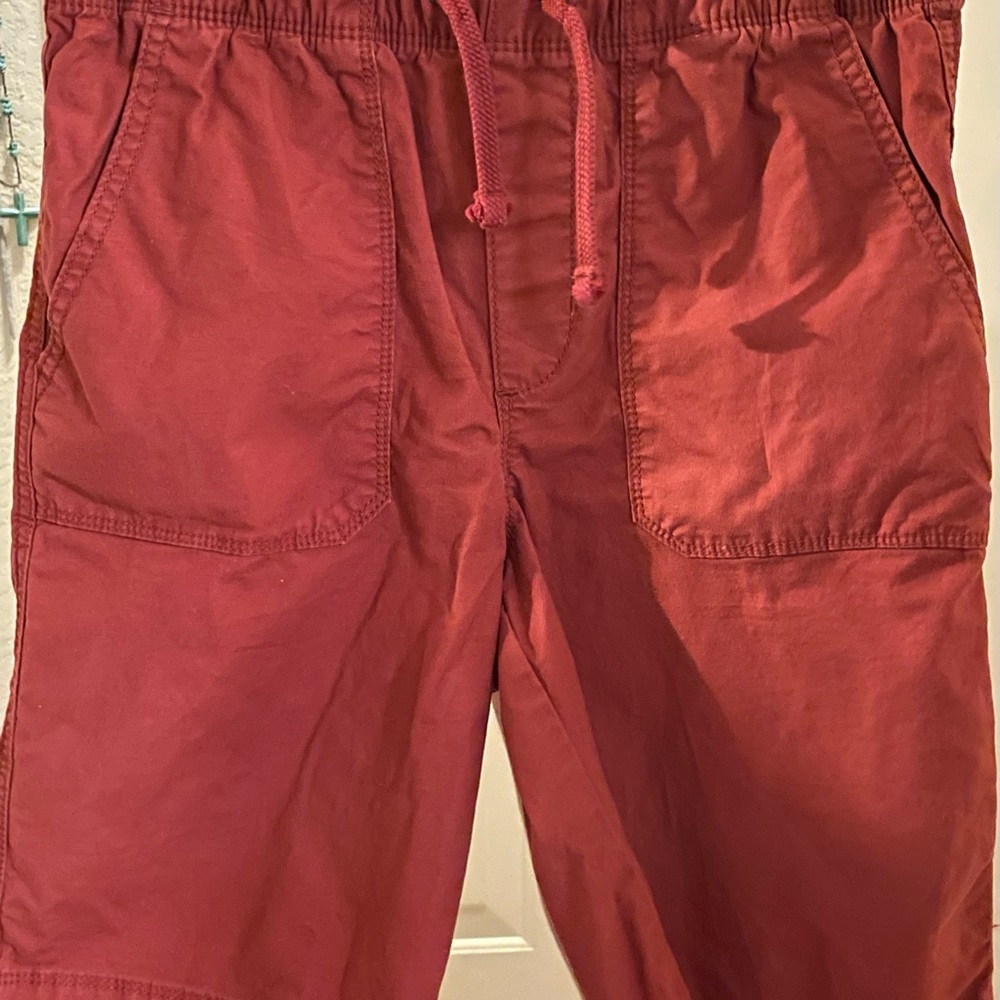 Old Navy Men’s Med Pull on w/drawstring waist. $15 (Reg.$29.99)